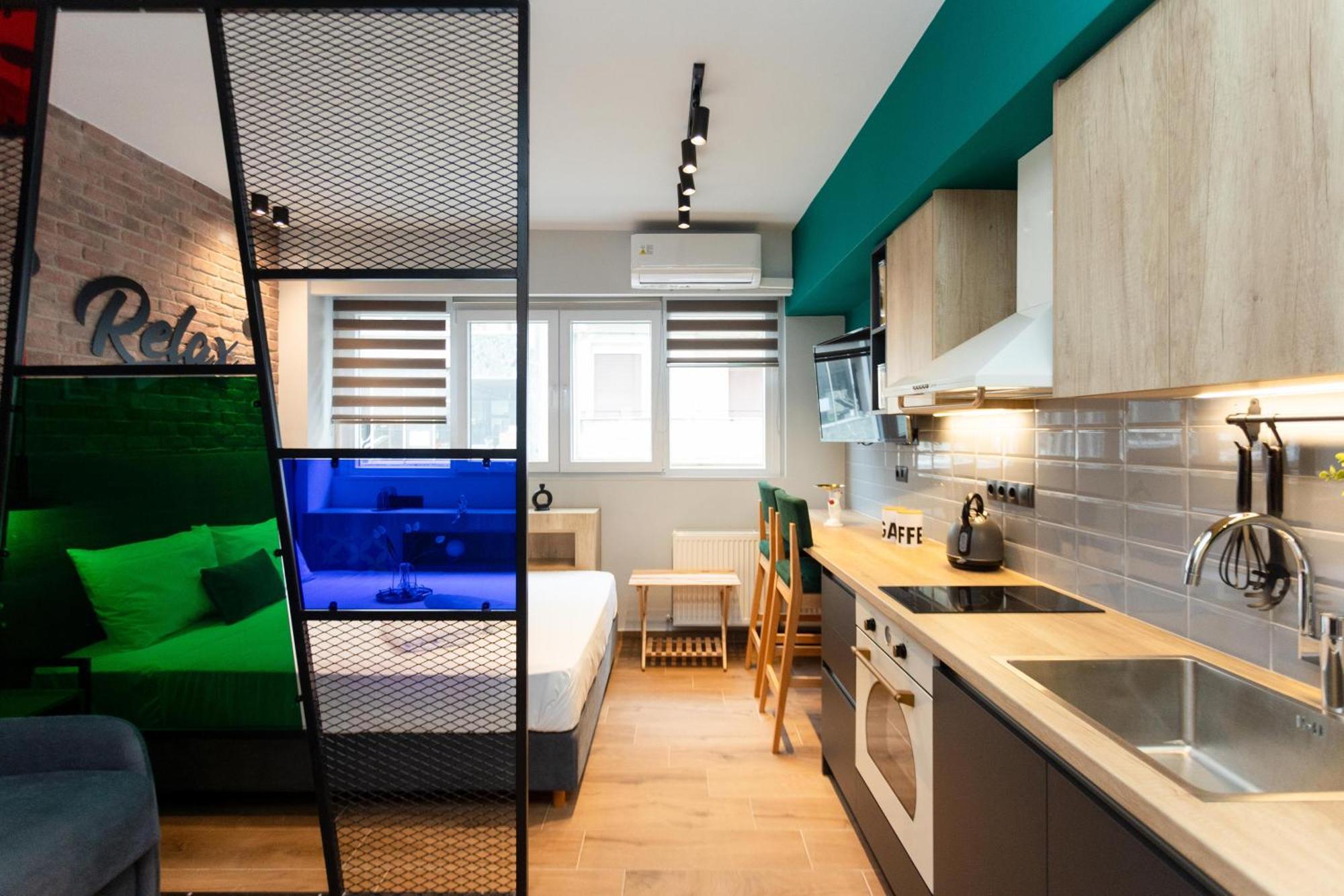Valaoritou 3 Luxury Rooms Солун Екстериор снимка