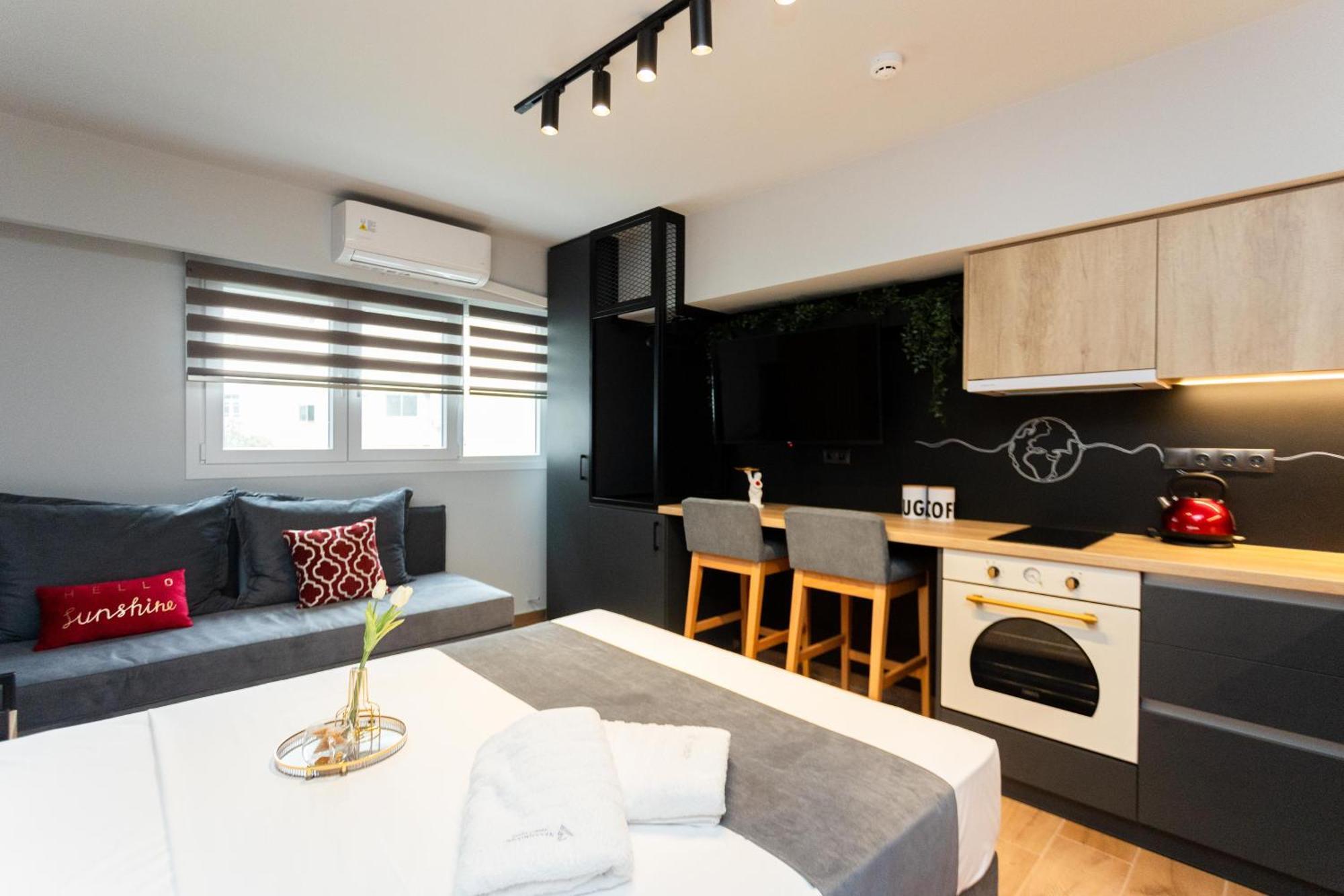 Valaoritou 3 Luxury Rooms Солун Екстериор снимка